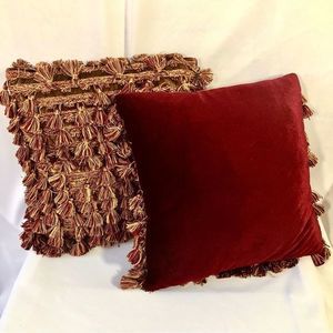 Borgata Gold and Plum Fringed Tassel Throw Pillows Set of 2‎